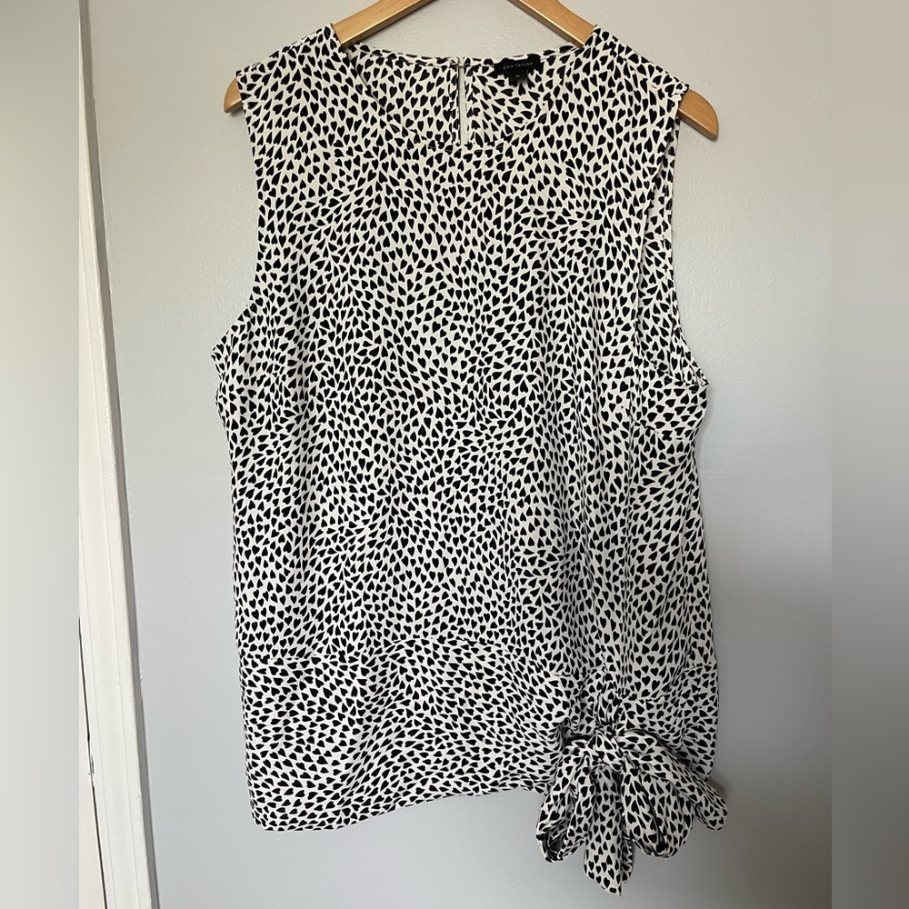 Ann Taylor hearted blouse